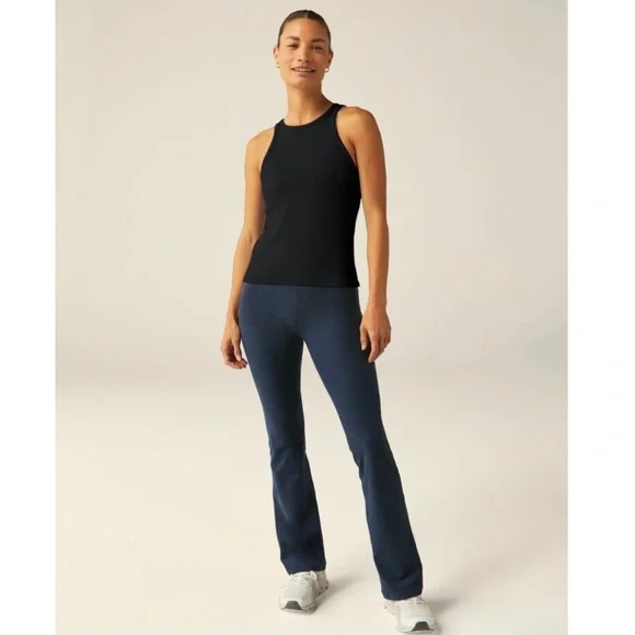 Beyond Yoga Women's XL Formation Tank Black NWT High Neckline